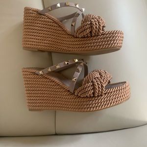 Gorgeous Valentino’s